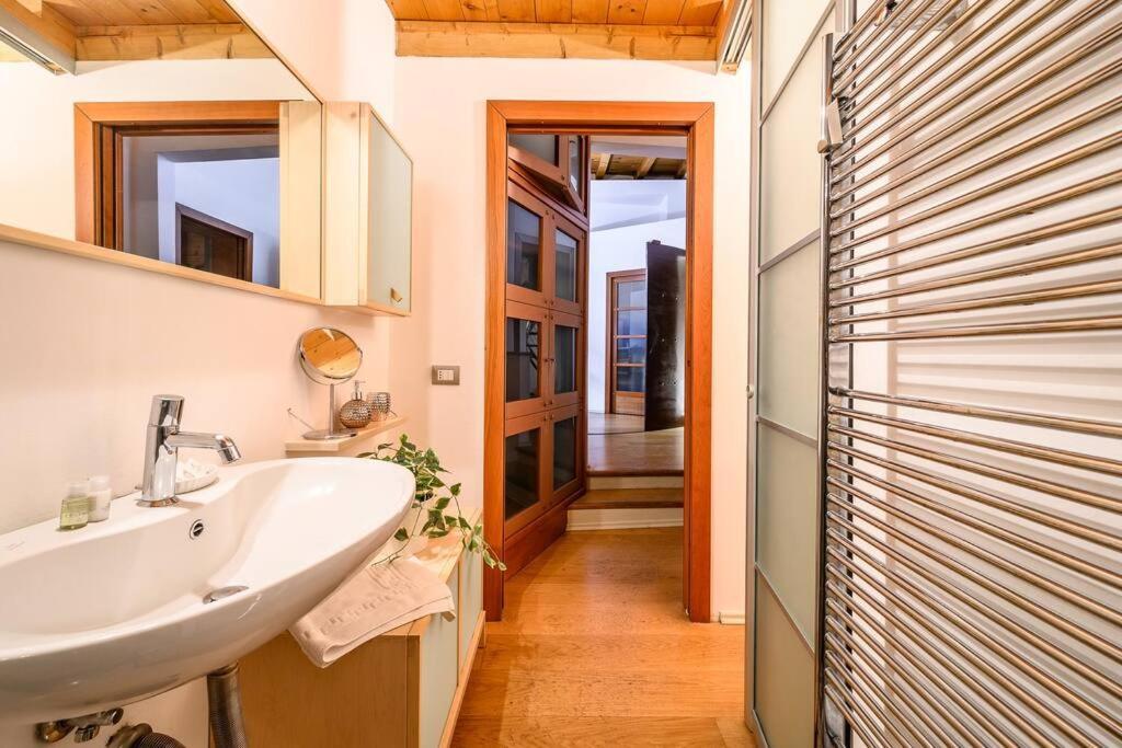 Ab Plus - Via Del Carro 11 Lägenhet Bologna Exteriör bild